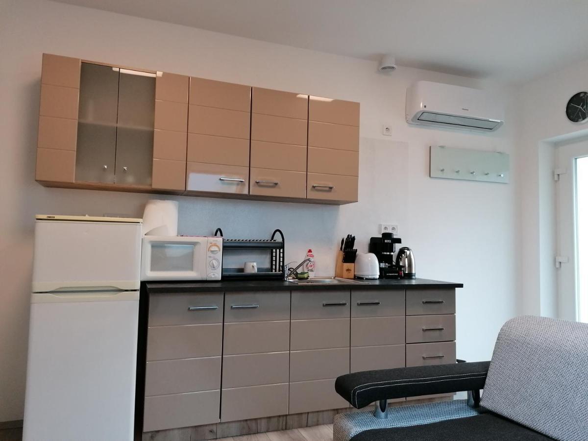 Mohacs Apartman Екстериор снимка