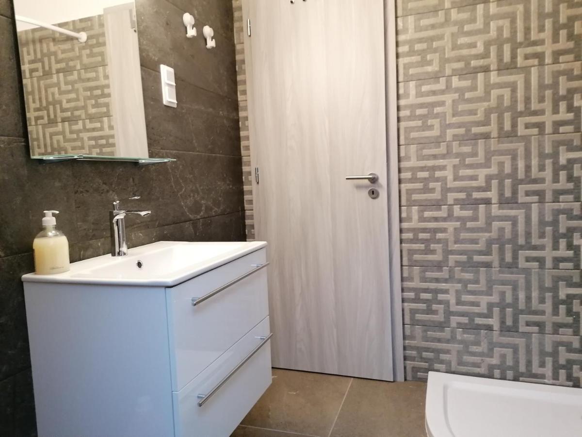 Mohacs Apartman Екстериор снимка