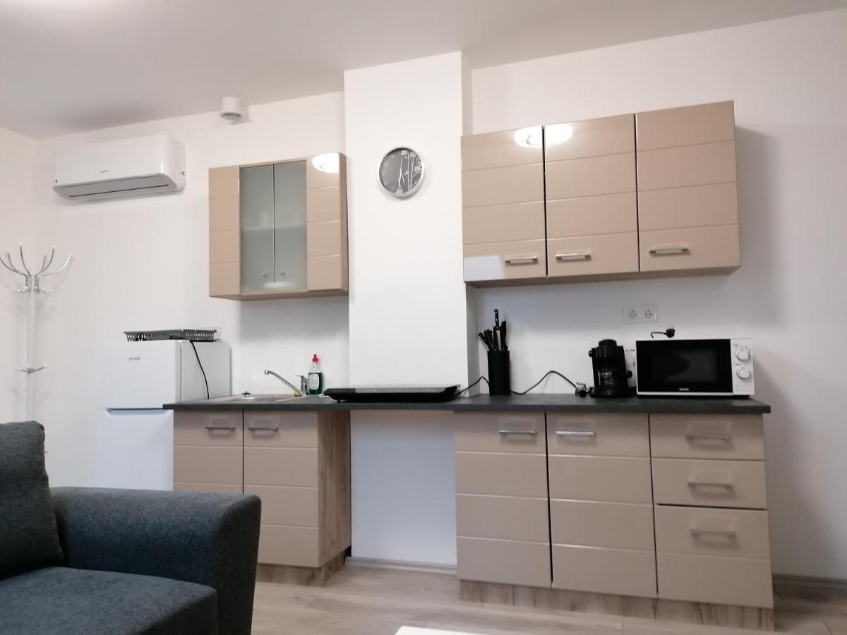 Mohacs Apartman Екстериор снимка